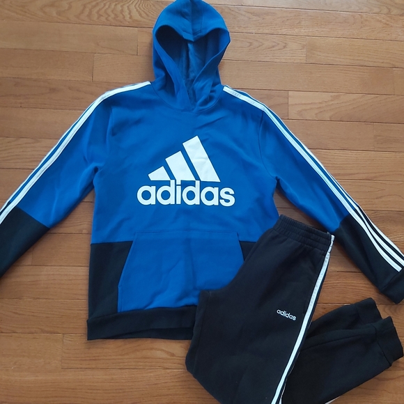 adidas Other - Adidas boys matching set